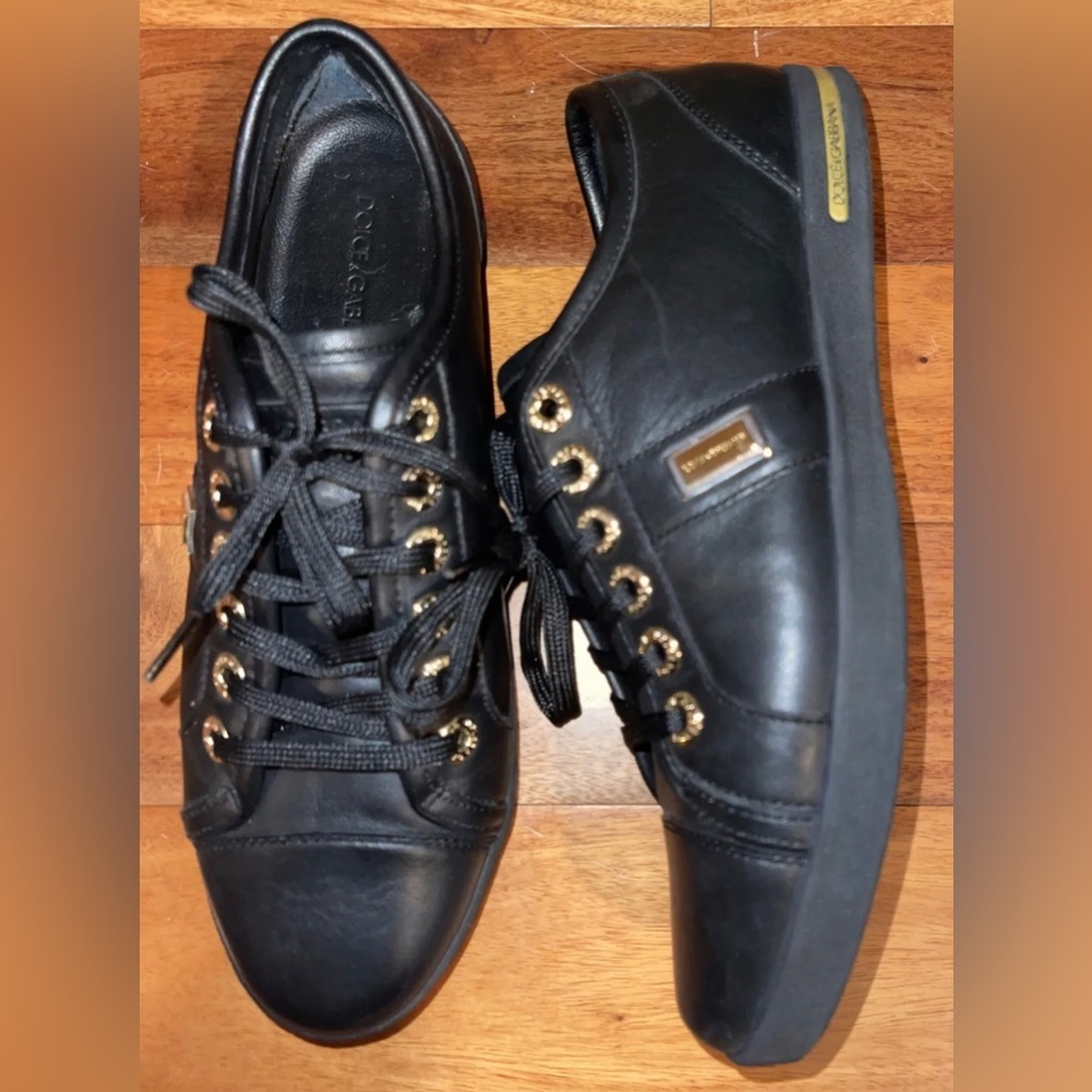 ‼️SOLD‼️ Authentic Dolce & Gabbana Black Fashion Women’s Leather Sneaker